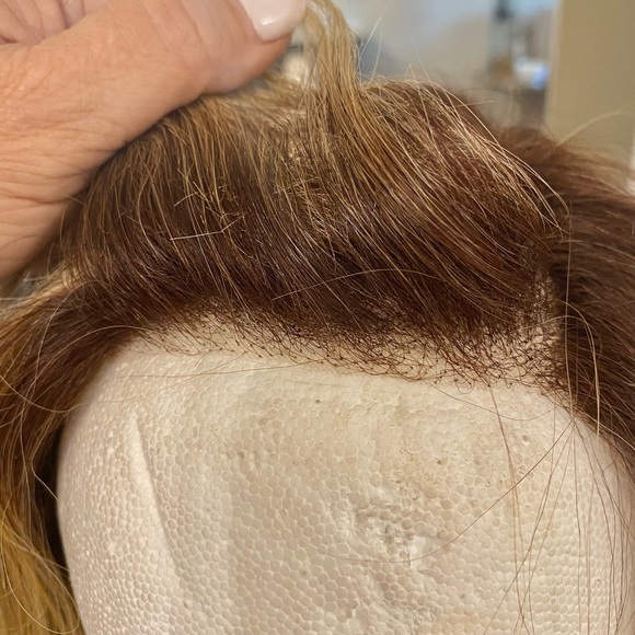 Stylish Blonde Bob Wig - Picture 4 of 14